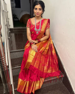 Collection image for: Kanchi Silk Gold Zari