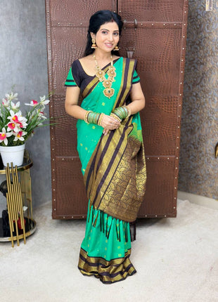 Premium Kanchi Gold Zari