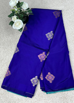 Border Less Kanchi Silk