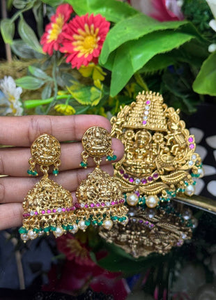Dollar With Earring