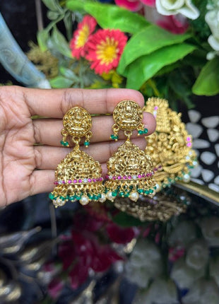 Dollar With Earring