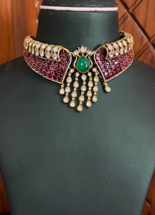 Stone With Choker Necklace Jewellery