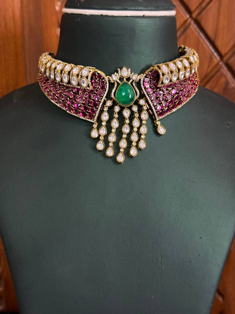 Stone With Choker Necklace Jewellery