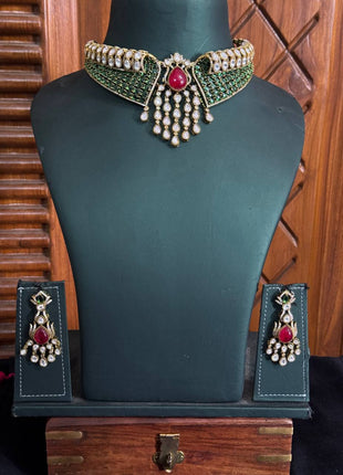 Stone With Choker Necklace Jewellery