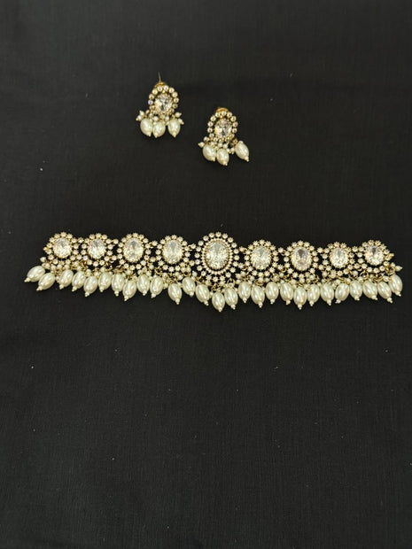 Stone With Choker Necklace Jewellery