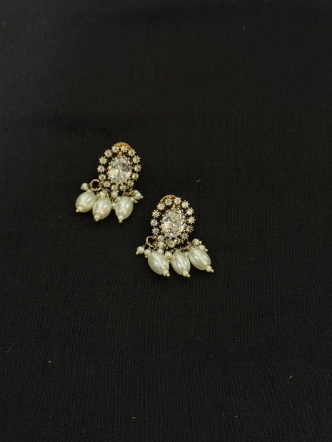 Stone With Choker Necklace Jewellery