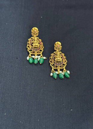 Dollar With Earring