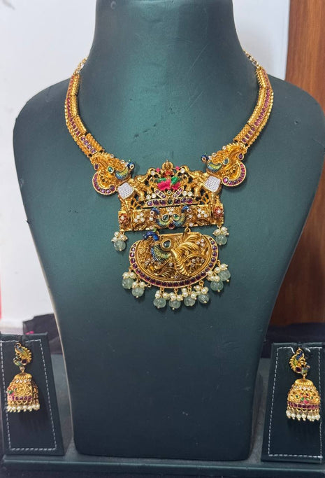 Temple with Diamond look Stone
