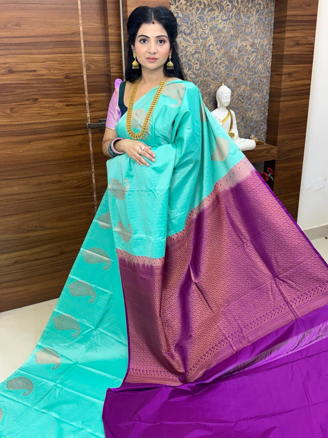 Border Less Vaira Oosi