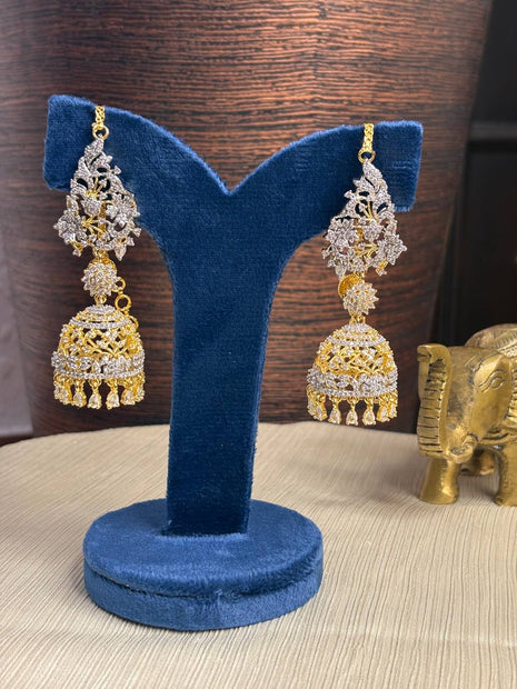 Jhumki With Attached Mattal