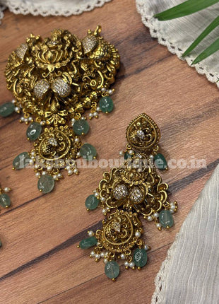 Dollar With Earring