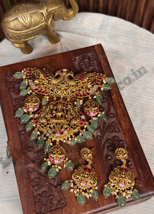 Dollar With Earring