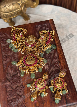 Dollar With Earring