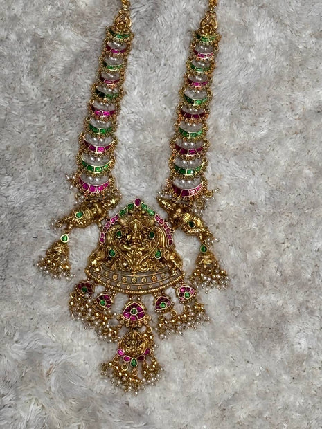 Temple with Diamond look Stone