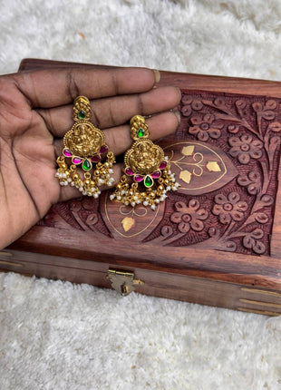 Temple with Diamond look Stone