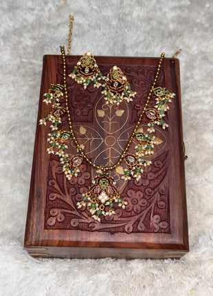 Stone Jewellery