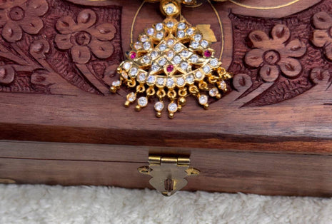 Stone Jewellery