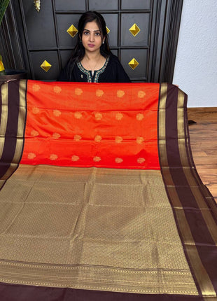 Vaira Oosi Golden Zari