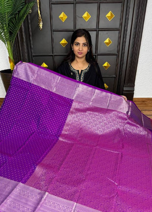 Kanchi Silk Silver Zari