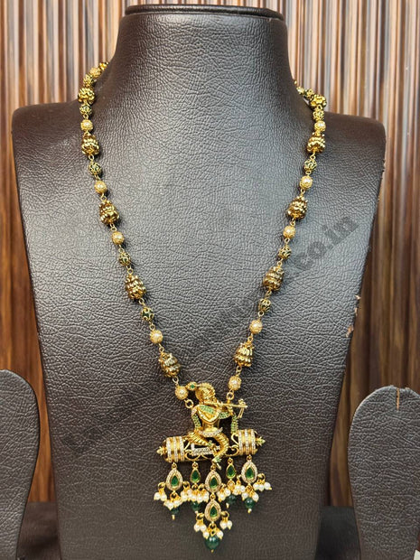 Temple with Diamond look Stone