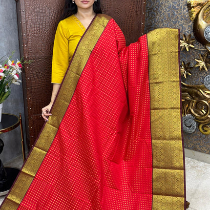 1000 Butta Gold Zari