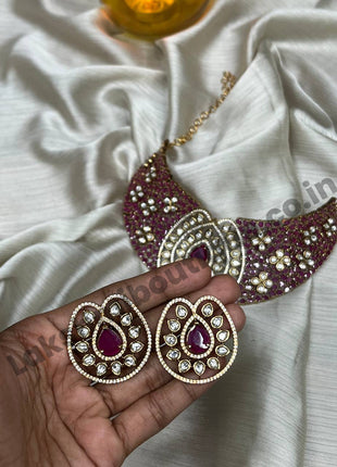 Stone With Choker Necklace Jewellery