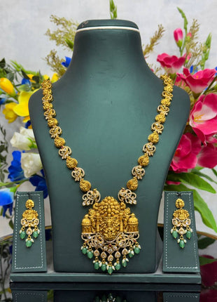 Temple with Diamond look Stone