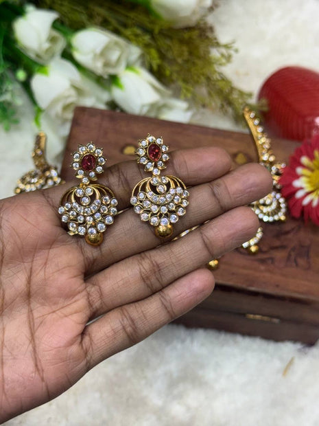 Stone Jewellery