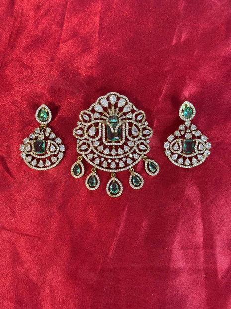 Dollar With Earring