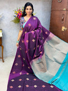 Border Less Kanchi Silk