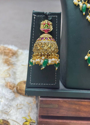 Temple with Diamond look Stone