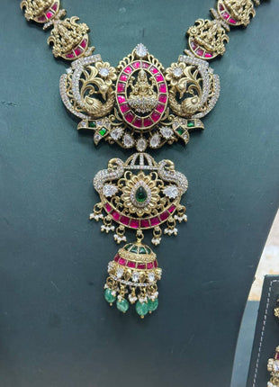Temple with Diamond look Stone