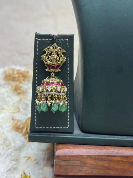 Temple with Diamond look Stone