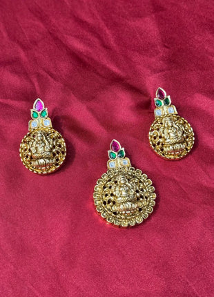 Dollar With Earring