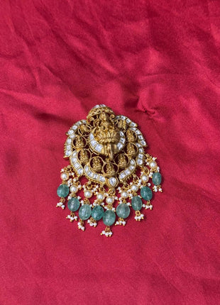 Dollar With Earring