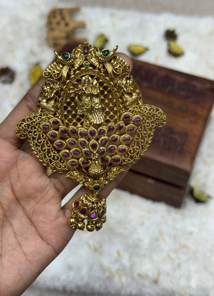 Dollar With Earring