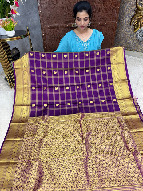 Kanchi Silk Gold Zari