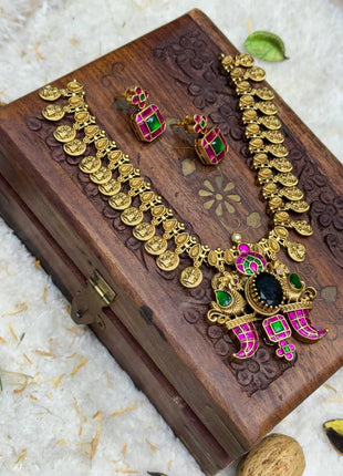 Kasu Malai WITH Stone Work