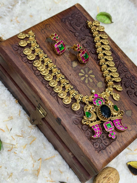 Kasu Malai WITH Stone Work