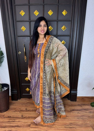Pure Maheshwari Silk Suit ( Unstitched)