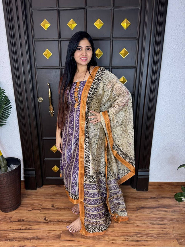 Pure Maheshwari Silk Suit ( Unstitched)