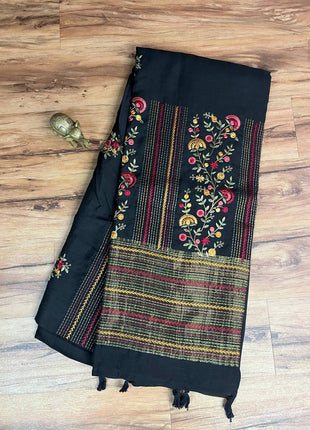 Chinnon Blended Linen With Hand Embroidery