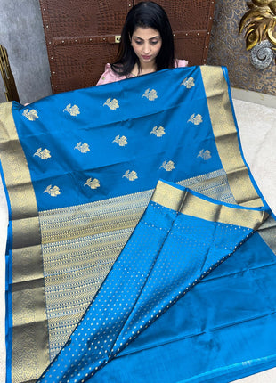 Premium Kanchi Gold Zari