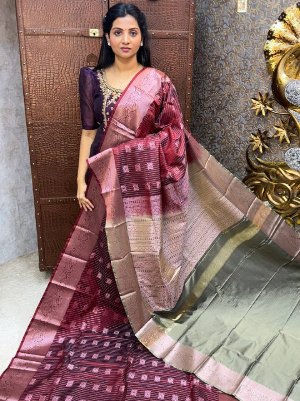 Kanchi silk Rose Gold Zari