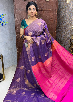 Border Less Vaira Oosi