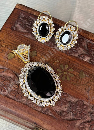 Pendant with Stud