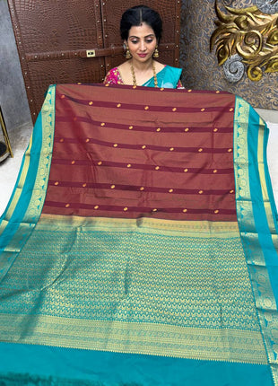 Vaira Oosi Gold Zari