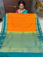 Vaira Oosi Gold Zari