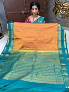 Vaira Oosi Gold Zari