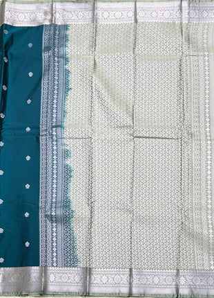 Kanchi Silk Silver Zari